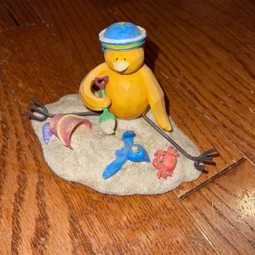 Russ Berrie Bird Figurine Tweet Along With Me  #13066 Sand Trap Beach Summer